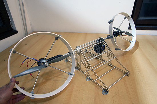 Gondola-sa-motorima-i-elektronikom